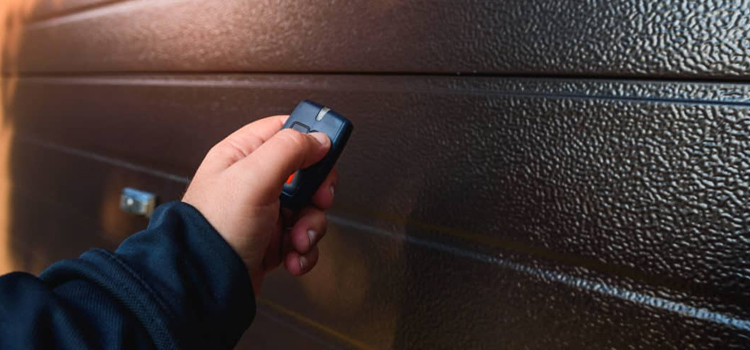 automatic door opener with remote control in Midway